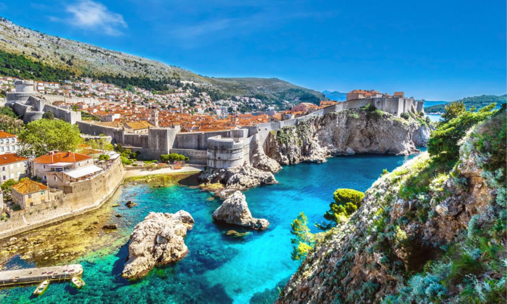 Chuyển phát nhanh đi Croatia nhanh chóng, uy tín, giá rẻ