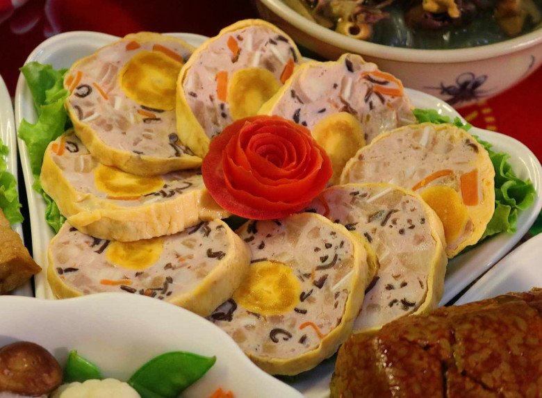 GỬI GIÒ HOA NGÀY TẾT ĐI THỤY SĨ – HÚT CHÂN KHÔNG & GIỮ TRỌN ĐỘ TƯƠI